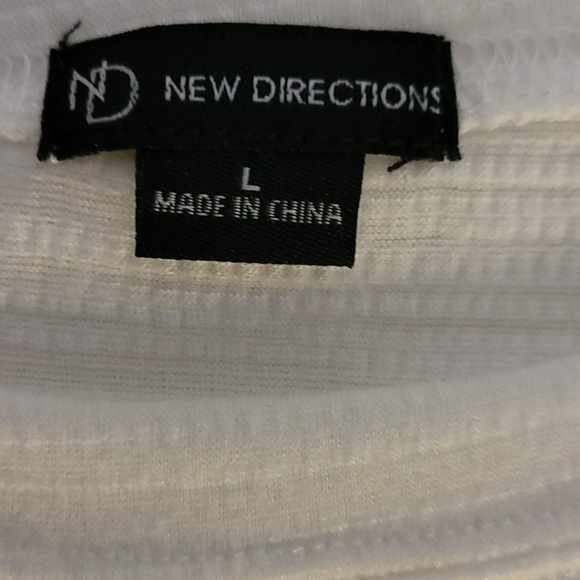 NEW DIRECTIONS Ivory Blouse - Picture 8 of 9